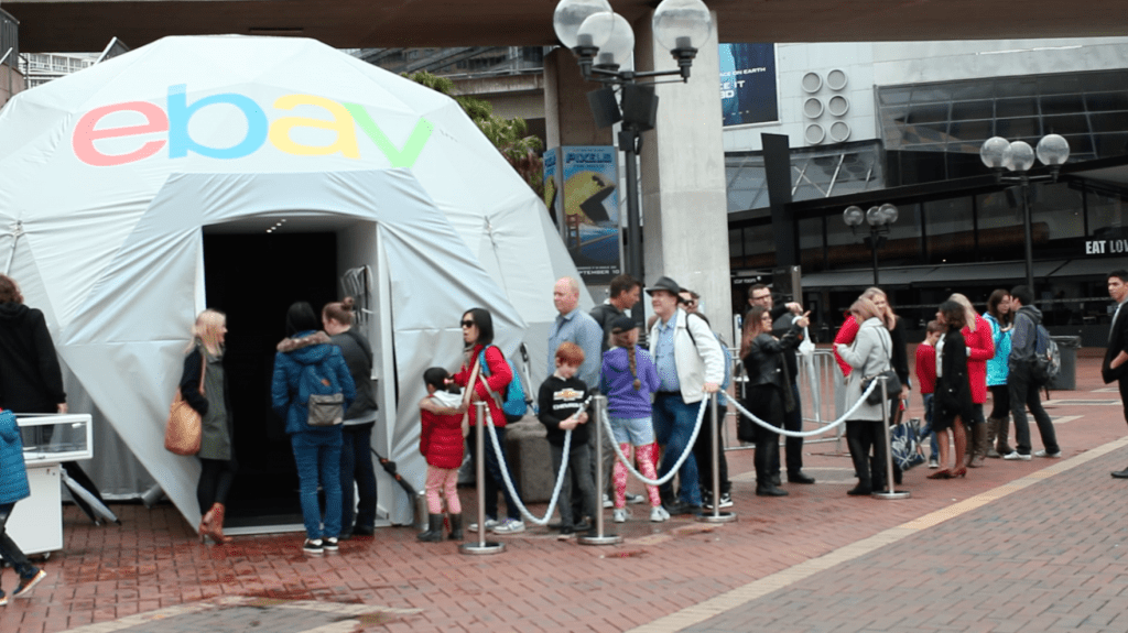 People lining up for eBay Innovation Lad exhibition.